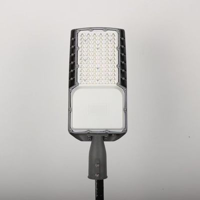 طول العمر الطويل الخارجي الألومنيوم مدعوم ضوء الشارع 50 000hrs IP65