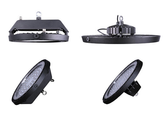 مصابيح UFO LED High Bay للحلول الإضاءة العالية 170Im / w كفاءة عالية 4000K