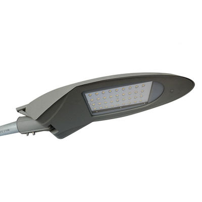 أضواء الشارع LED الخارجية لومن عالية