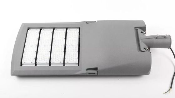 أبيض دافئ CRI> 70 200W LED Street Light Module